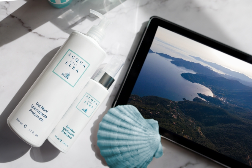 ACQUA DELL'ELBA SANITISING GEL: THE FRAGRANCE OF AN IMPORTANT GESTURE.