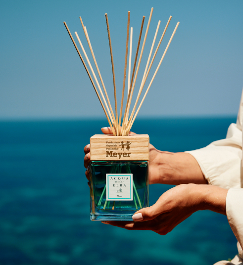 “Acqua” di Acqua dell’Elba, il regalo di San Valentino da condividere con chi ami