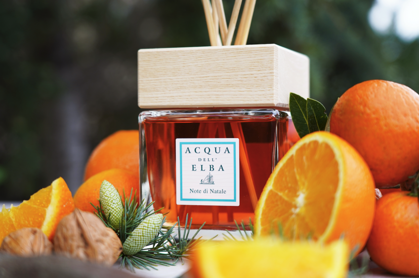 Profumo per Ambiente “Note di Natale”, la magia delle feste in un bouquet speziato e legnoso